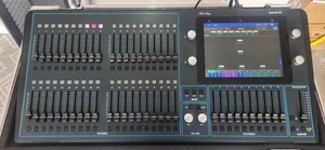 ChamSys QuickQ 30 Console with Hard Case! - Picture 1 of 7