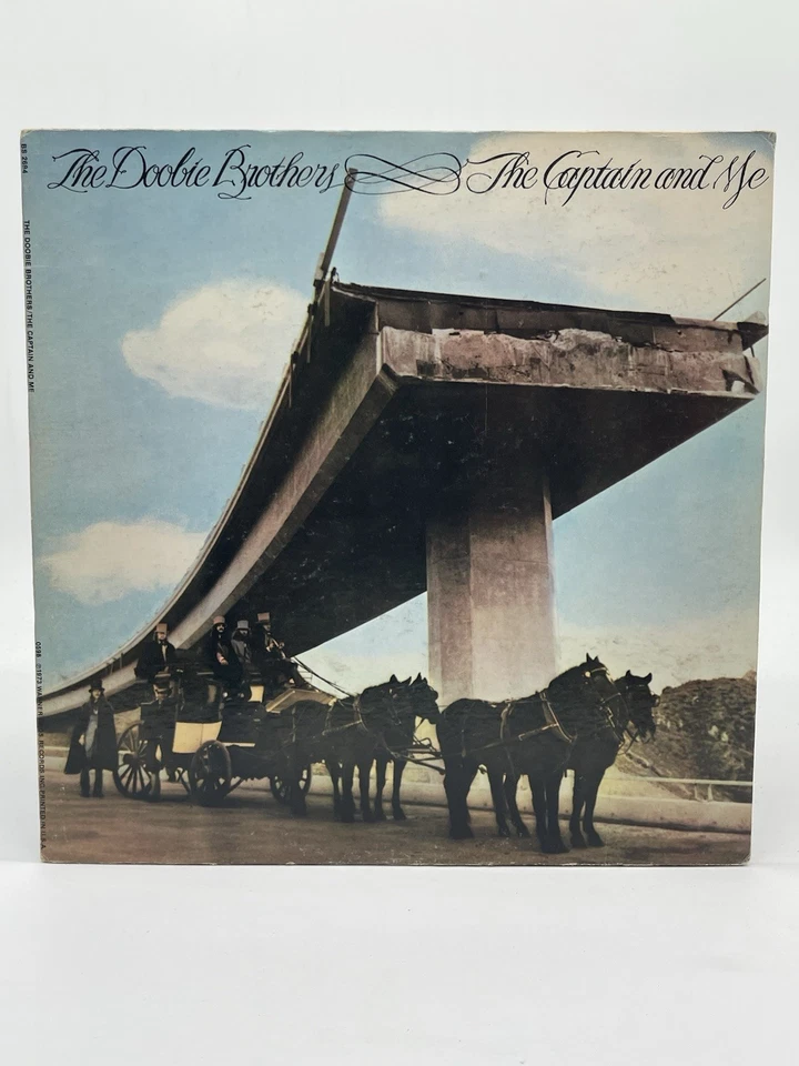 THE DOOBIE BROTHERS THE CAPTAIN AND ME 12" LP VG VINYL RECORD GATEFOLD WARNER - Image 1 of 4