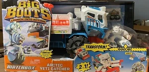 Matchbox 2012 Big Boots Artic Yeti Catcher 2 In 1 NIB - Picture 1 of 4