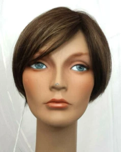 Charli 2550 Amore kurze Synthetik Perücke Monofil Cap Farbe: Almond Rocka Neu mit Etikett - Bild 1 von 7