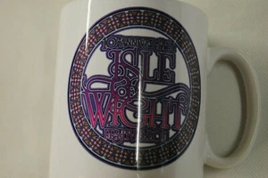 Isle Of Wight Festival 2011 10TH Ann Logo Design Becher Neu Offiziell Selten - Bild 1 von 2