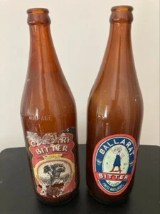 BALLARAT BERTIE BITTER 26 FL OZ & COURAGE COUNTRY BITTER 2 Vintage Beer Bottles. - Picture 1 of 4