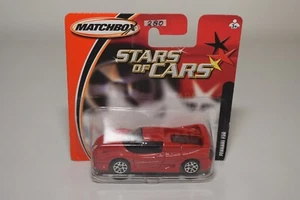 V 1:64 MATCHBOX STARS OF CARS FERRARI F50 F 50 RED MINT ON SHORT CARD - Foto 1 di 2