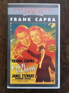 LA VIE EST BELLE … JAMES STEWART, FRANK CAPRA … Version Colorisée ... VHS - Picture 1 of 3