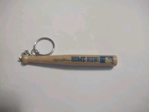 HOME RUN BASEBALL BAT KEYCHAIN 4" - Picture 1 of 2