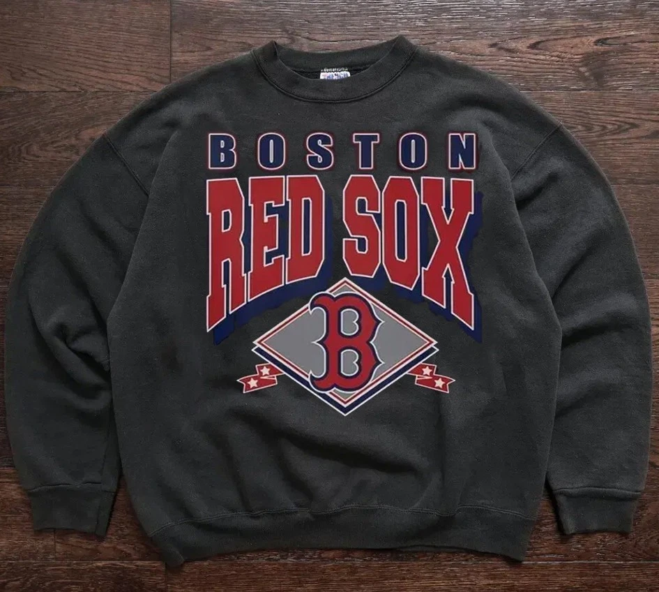 Boston Red Sox Retro Baseball logo crewneck sweatshirt VK05183 - Image 1 of 1