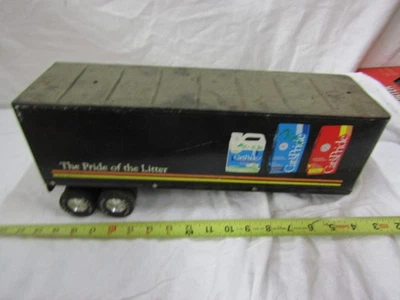 VINTAGE PRESSED STEEL TRUCK NYLINT SEMI TRAILER HAULER CAT'S PRIDE LITTER - Image 1 of 4
