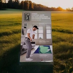 PGA Tour Target Chipping Game 26.75" x 46.5" Mat, With 12-balls - Indoor/outdoor - Picture 1 of 9