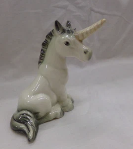 Vintage Goebel Porcelain Sitting Unicorn Figurine West Germany ~ 4" - Picture 1 of 5
