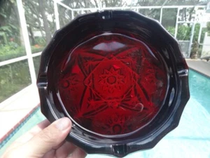Anchor Hocking Royal Ruby Red Glass Prescut 7 7/8th" Ashtray Very Good Used Cond - Picture 1 of 6