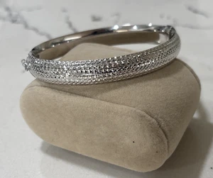 "Brazalete brazalete vintage firmado por ATI con textura de diamante tallado 7,25""" - Imagen 1 de 8