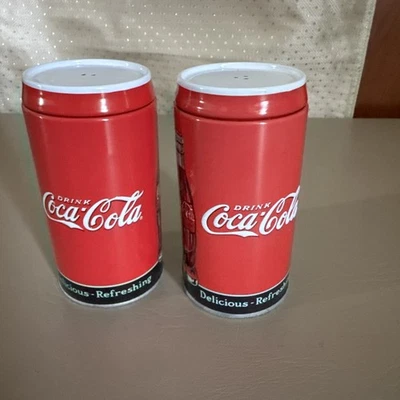 Juego de coctelera de sal y pimienta lata Coca-Cola para bebidas Foto 1 de 4