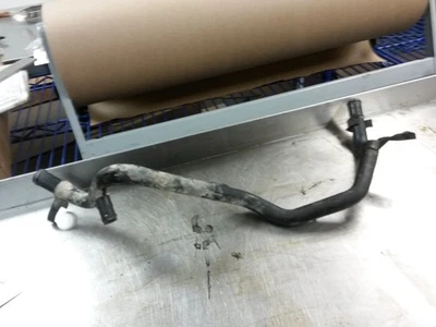 Línea de calefacción para 96-99 Volkswagen Jetta 2.0 037103211 Foto 1 de 3