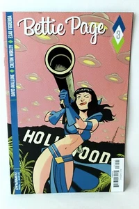 Bettie Page #3 Scott Chantler Cover B Variant 1st Print 2017 Dynamite Comics F+ - Picture 1 of 3