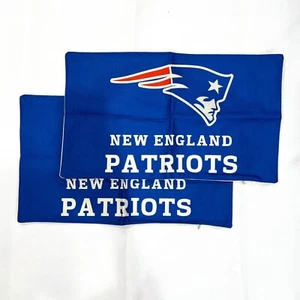 Juego de 2 fundas de almohada 12"x20" con logotipo del equipo de la NFL New England Patriots - nuevas - Imagen 1 de 2