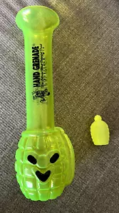 New Orleans Hand Grenade Cocktail Beverage Hurricane Glass Cup French Quarters - Picture 1 of 12