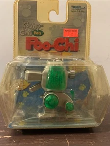 Tiger Electronics Robo-Chi Pets Poo-Chi Mini Pet - Picture 1 of 7