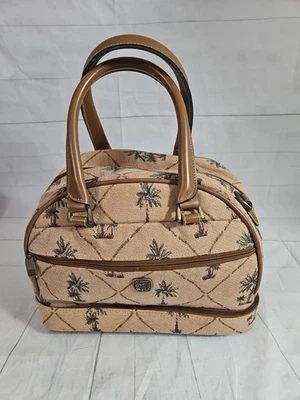 Vintage Pegasus Palm Tree Tapestry Travel Accessory Bag 1980s Zip Up Bottom  - Image 1 of 4