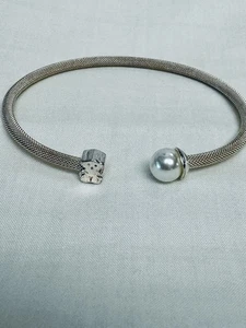TOUS Silver Mesh Bangle Bracelet With Pearl - Picture 1 of 6