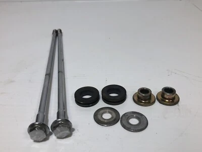 1998 Suzuki Marauder 800 Rocker Trim Cover Hardware Rear Right (OEM) Foto 1 de 4