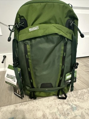 NWT Mind Shift Gear Back Light 18L Photo Day Pack Woodland Green Camera Bag ￼ - Image 1 of 4