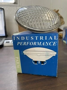 industrial performance. all glass light- PAR36. 4627/screw terminals  - Picture 1 of 2