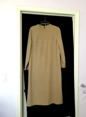 Lehigh желтовато-коричневое платье, завышенная талия, 40» груди, c. 1970-х - Изображение 1 из 4