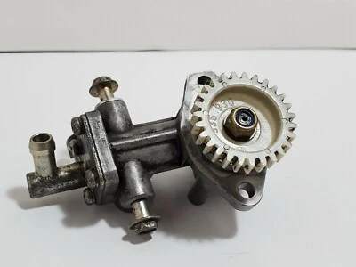 1987 Ski-Doo Escapade 503, OEM Oil Pump Assy, 420995137 - Image 1 of 4