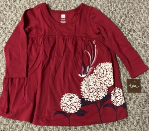 NEU MIT ETIKETT TEA COLLECTION SCHNEEBLÜTEN GRAFIK CHINA ROT KLEID 12-18 MONATE NEU - Bild 1 von 3