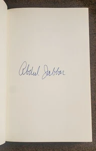 Coach Wooden and Me SIGNED by Kareem Abdul-Jabbar - 2017 hc w dj - 1st/1st - Picture 1 of 5