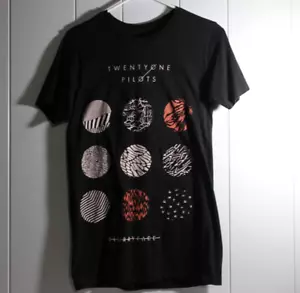 Twenty One Pilots - Blurryface SIZE SMALL Band Tour T-Shirt Rock Alternative - Picture 1 of 3