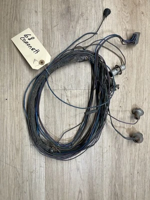 Dodge Coronet R/T 500 1968 luz trasera cableado bonito necesita reparación menor fabricante de equipos originales 10 fotos Foto 1 de 4