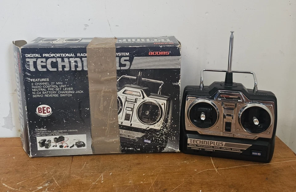 Acoms Techniplus Transmitter & Receiver Set AM 27MHz 2CH Nitro/Electric RC Radio - Image 1 of 4