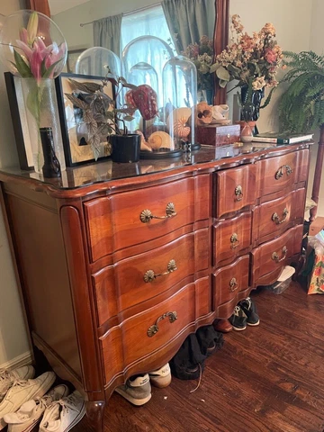 Inman 5 piece Bedroom set 50 Chest Fruitwood Cover