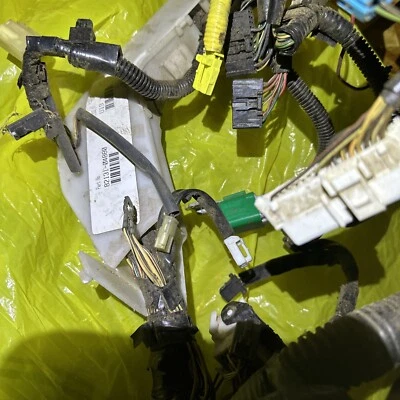 Módulo de integración de relé de caja de fusibles Toyota Tacoma 1995-1997 82641-35130 arnés Foto 1 de 4