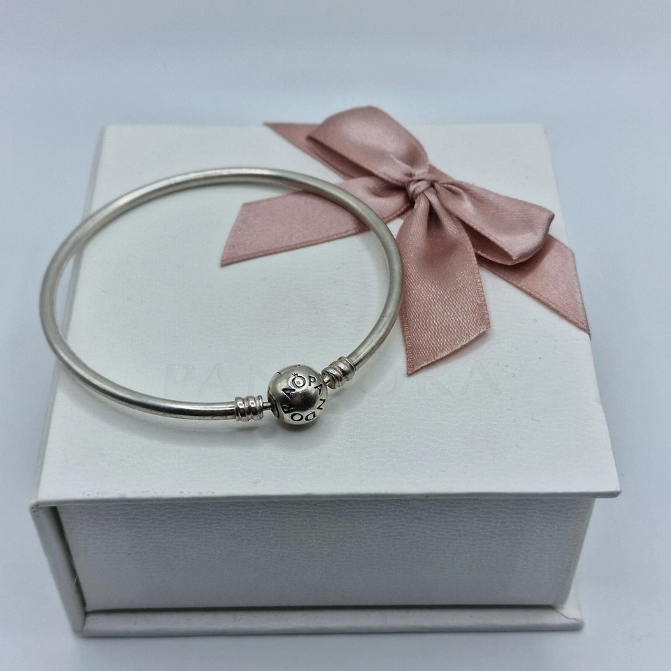 Genuine Pandora Moments Bangle Bracelet 18CM ALE 925 590713 - Image 1 of 3