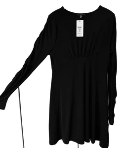LIPSY - SIZE 12 PETITE - BNWT - BLACK RUCHED SLEEVE BLACK SHORT DRESS - JERSEY - Picture 1 of 12