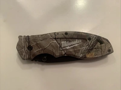 Navaja de Bolsillo Plegable Milwaukee Fastback 48-22-1996 RealTree Tanto Camuflaje Impecable Foto 1 de 4