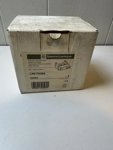 NOS Telemecanique LR9F5369 LR9-F5369 Relè sovraccarico termico 90-150A protezione motore - Foto 1 di 6