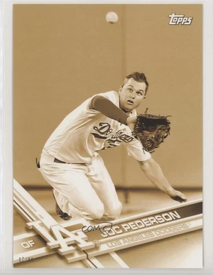 2017 Los Angeles Dodgers Topps.com Online Exclusive 5x7 Gold /10 Joc Pederson - Image 1 of 2