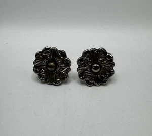 Set Of 2 Vintage Provincial Flower Drawer Knobs - Picture 1 of 6