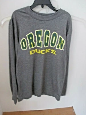 CAMPUS HERITAGE~Gray OREGON DUCKS Long Sleeve Shirt~Boys SmallL - Image 1 of 2