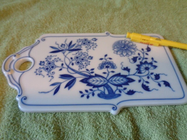 Brottzeitplatte 25 x 14 cm  Zwiebelmuster von Hutschenreuther - Bild 1 von 1