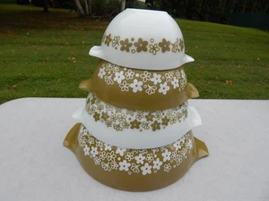PYREX COMPLETE NEST OF 4 GREEN CRAZY DAISY CINDERELLA MIXING BOWLS - Picture 1 of 24
