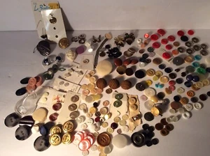 Lg VTG Mixed LOT Antique BUTTONS Plastic PEARL Metal SHANK Carved Shell - Picture 1 of 12