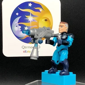 Mega Bloks MARVEL Mr. Fantastic FIGURE 91248 Series 3 2011 - Picture 1 of 7