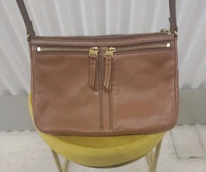 Borsa a tracolla Fossil in pelle con ciottoli marrone marrone chiaro Elise - Foto 1 di 8