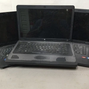Lot Of Laptops-Acer Aspire 5252/Compaq Precarious CQ57/HP200(FOR PARTS) - Picture 1 of 22