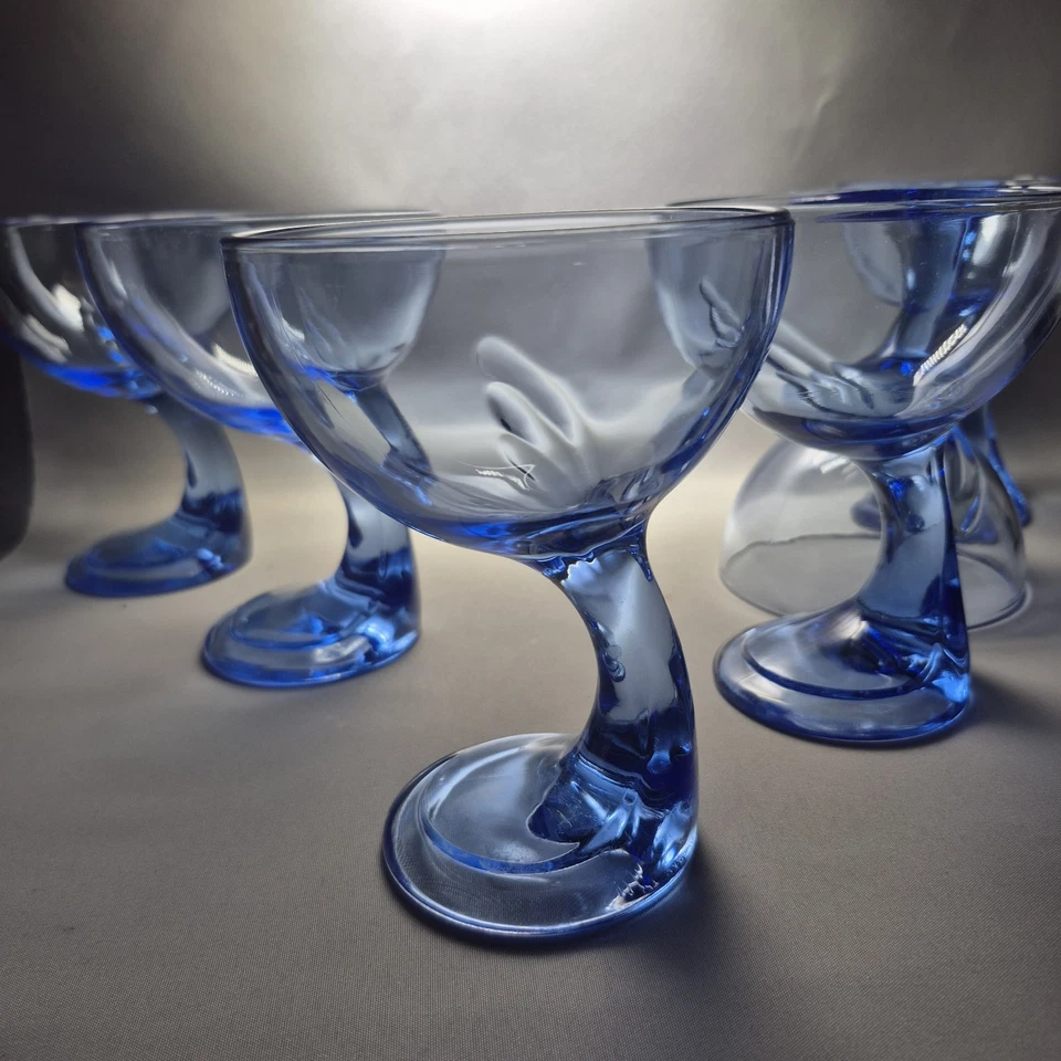 6x Bormioli Rocca Jerba Cobalt Blue Curved Stem Wine/Ice Cream/Dessert Glasses - Image 1 of 4
