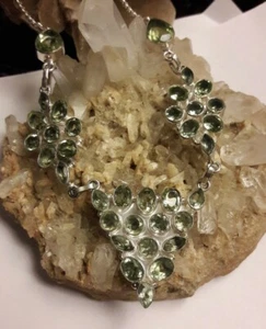Artisan Silver green peridot glass 18" Chain Link Necklace - Picture 1 of 9